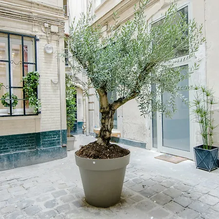 25 Atelier Marvel Montorgueil Parigi
